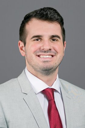 headshot of Michael Senior